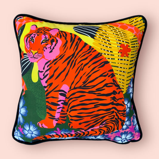 Tiger Cushion