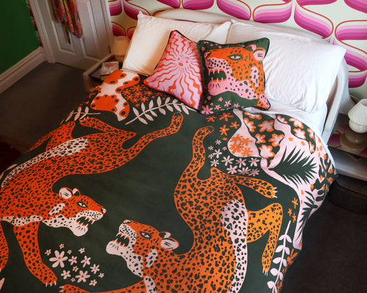 Leopard Throw Blanket - Recycled Cotton